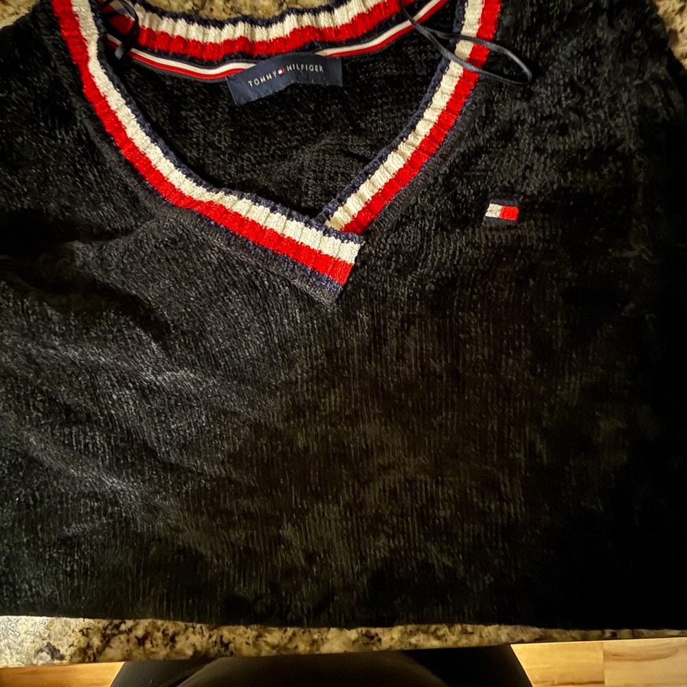 Tommy Hilfiger V-Neck Sweater Vintage